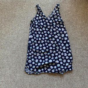 Old Navy navy daisy pattern shift dress